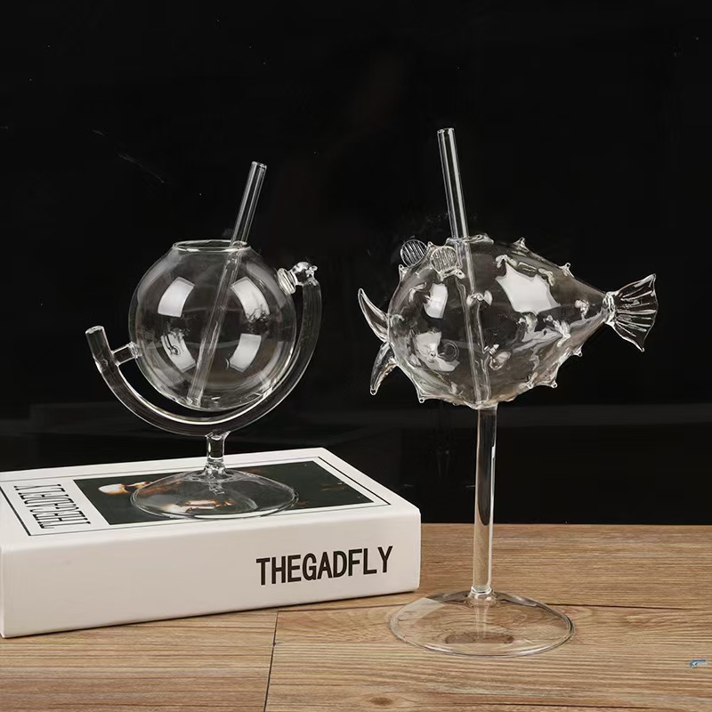 Copo de coquetel globo de celebridade da internet personalizado